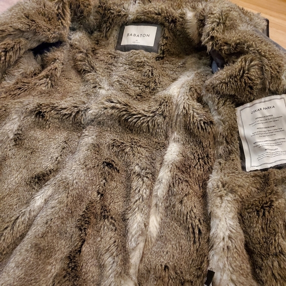 Babaton Aritzia Oskar Winter Parka - Picture 2 of 5